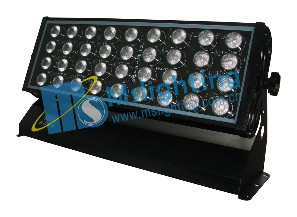 LED 2000